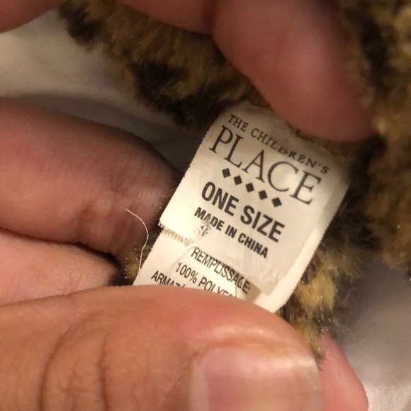Children’s Place Cheetah print Earmuffs - Picture 2 of 2